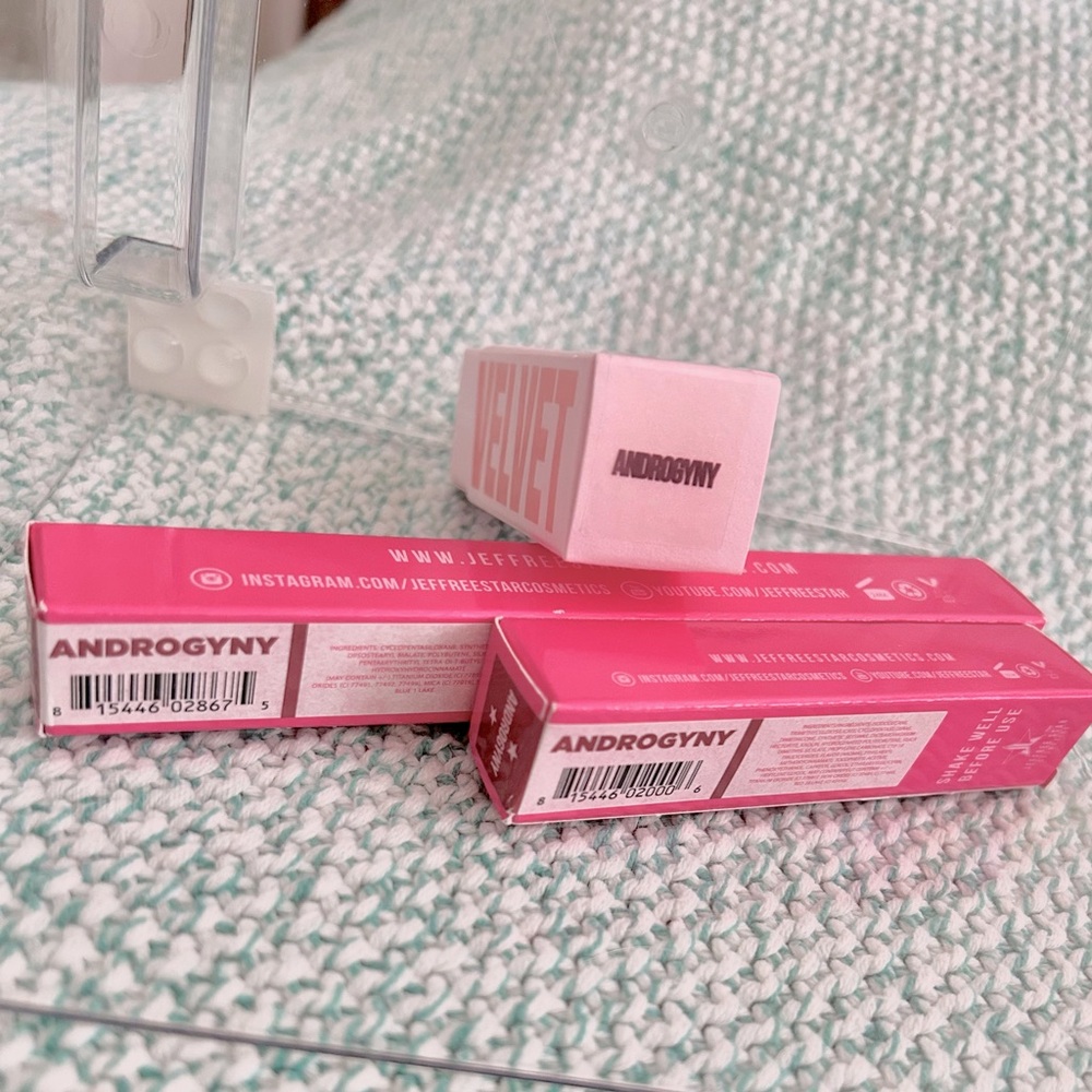 ANDROGYNY BUNDLE! Jeffree Star Velour, Velvet Trap, Velour Liner
